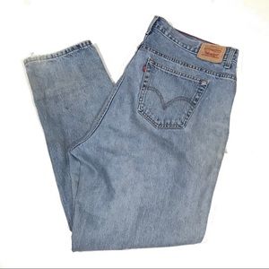 Levi’s 550 red tag high rise mom jeans